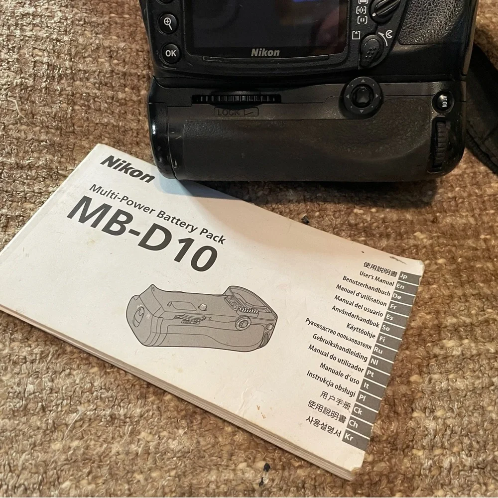 Nikon D300 DSLR camera body with MB-D10 battery grip